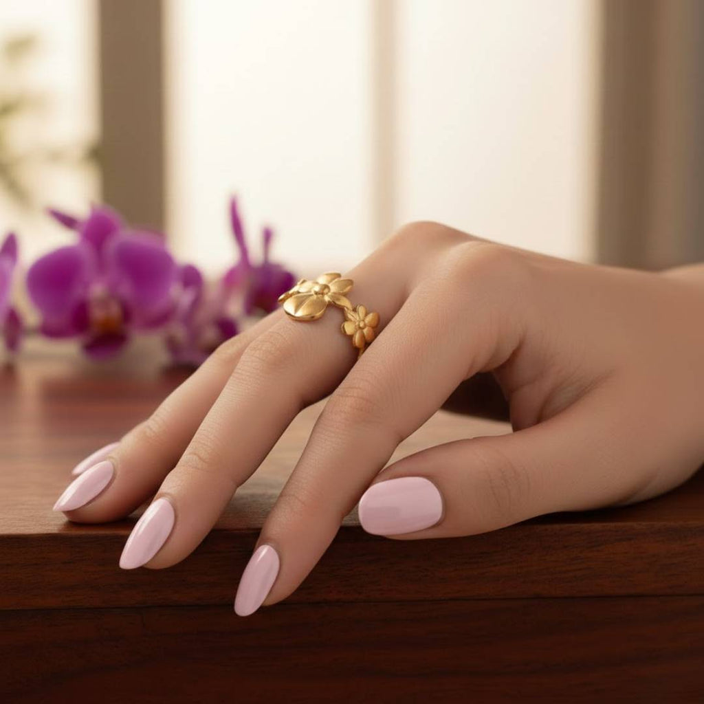 Antique Gold-Tone Petal Cluster Adjustable Ring – Anti-Tarnish | Pack of 1