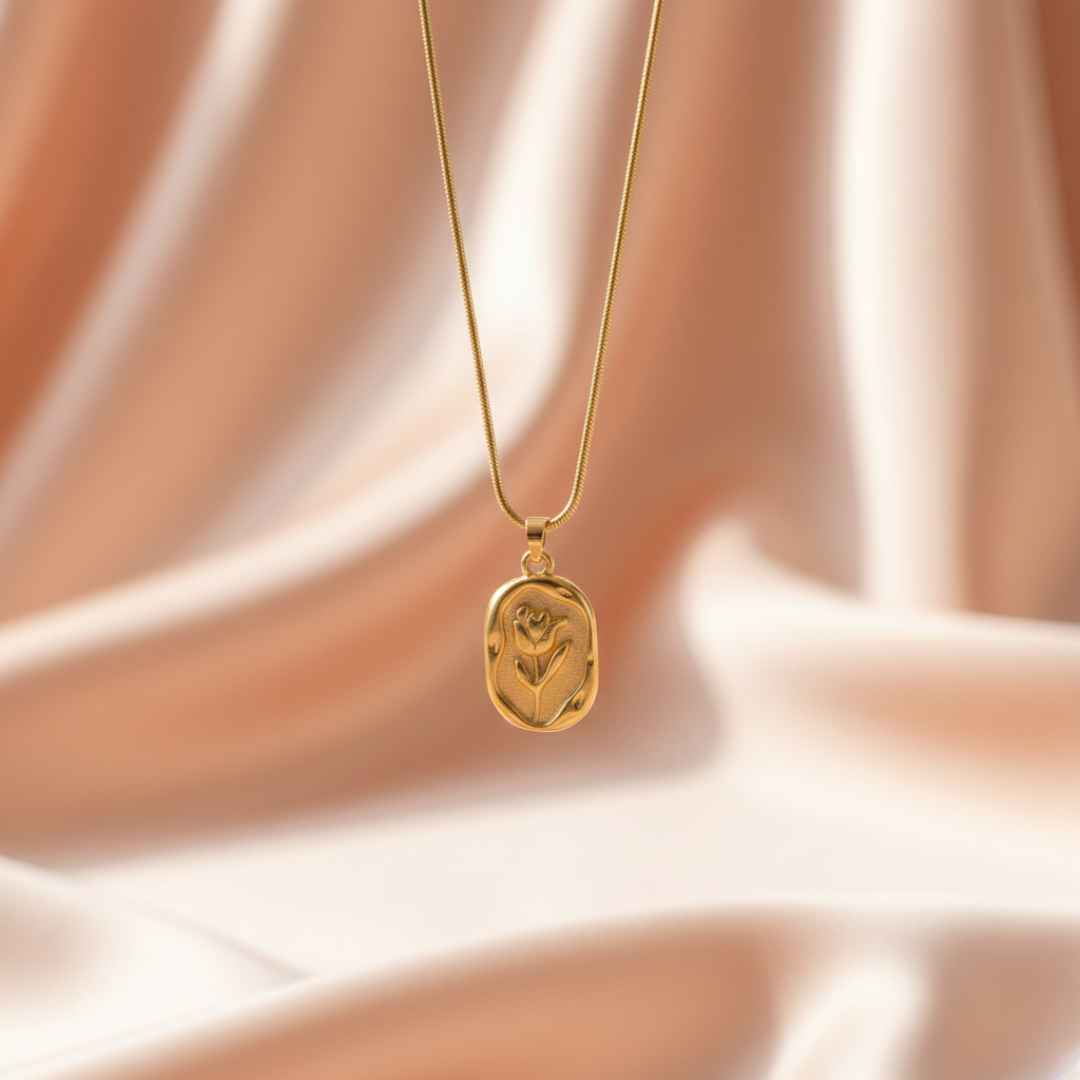 Rose Emblem Antitarnish Pendant Necklace for Women – Pack of 1