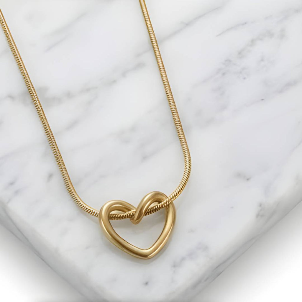 Fluid Heart Anti-Tarnish Pendant Necklace – Pack of 1