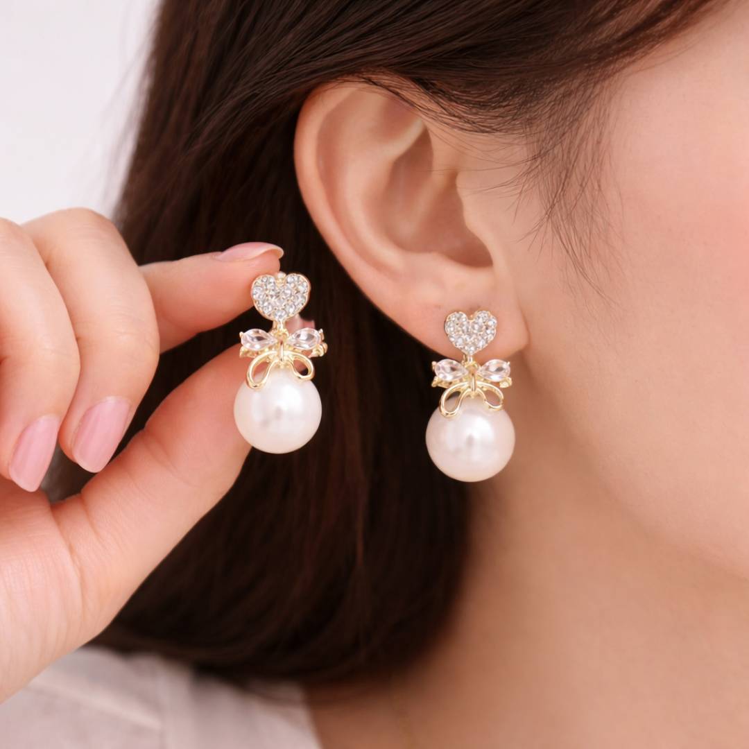 Pearl Heart Bow Studs – Pack of 1 Pair