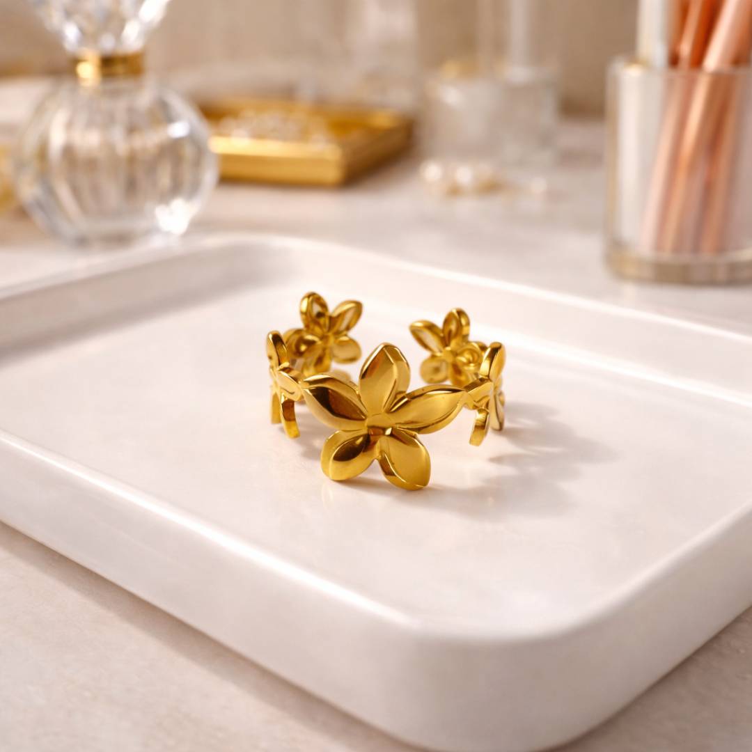 Antique Gold-Tone Fleur Radiance Adjustable Ring – Anti-Tarnish | Pack of 1