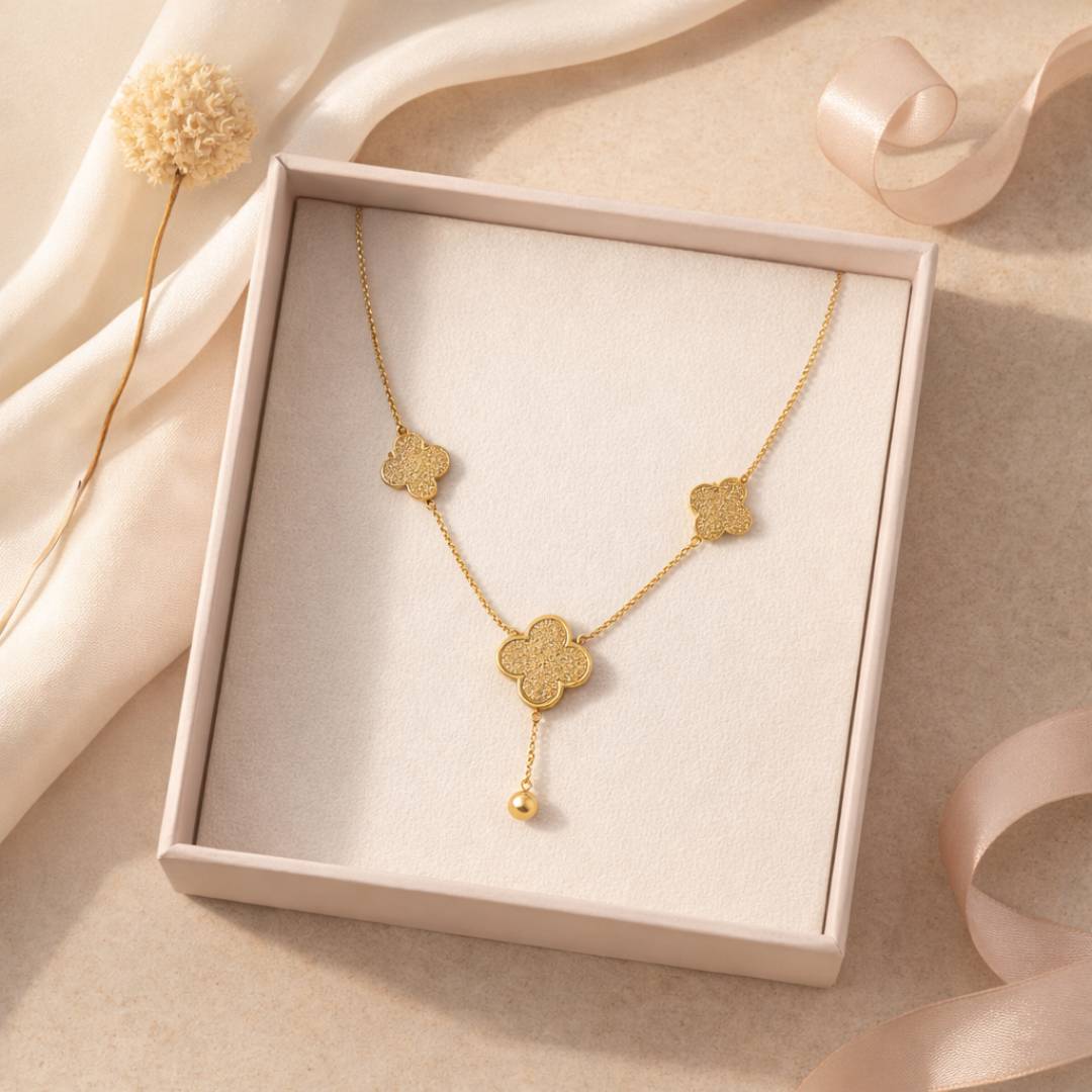 Clover Charm Drop Anti-Tarnish Pendant Necklace – Pack of 1
