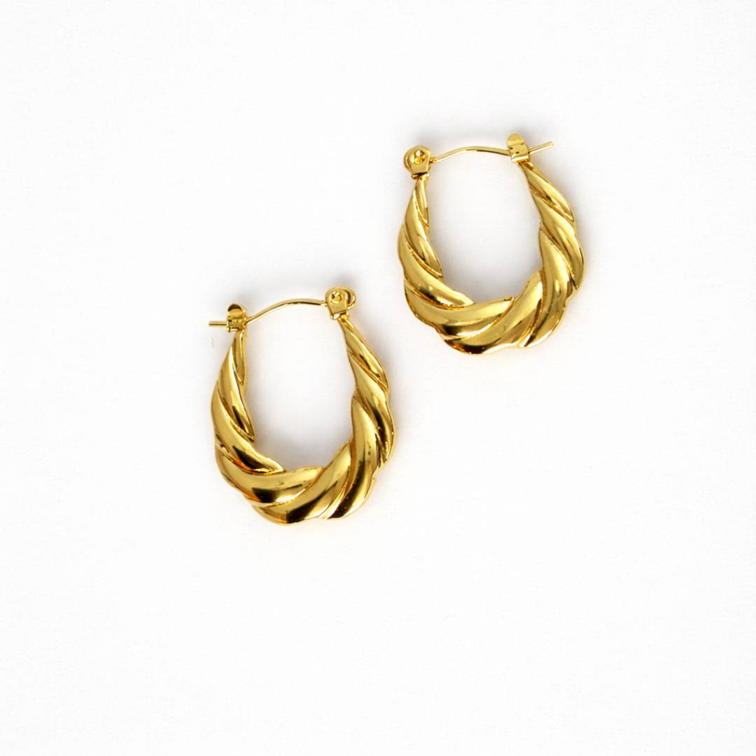 Twisted Rope Oval Hoop – Anti-Tarnish | 1 Pair