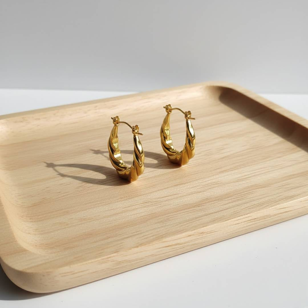 Twisted Rope Oval Hoop – Anti-Tarnish | 1 Pair