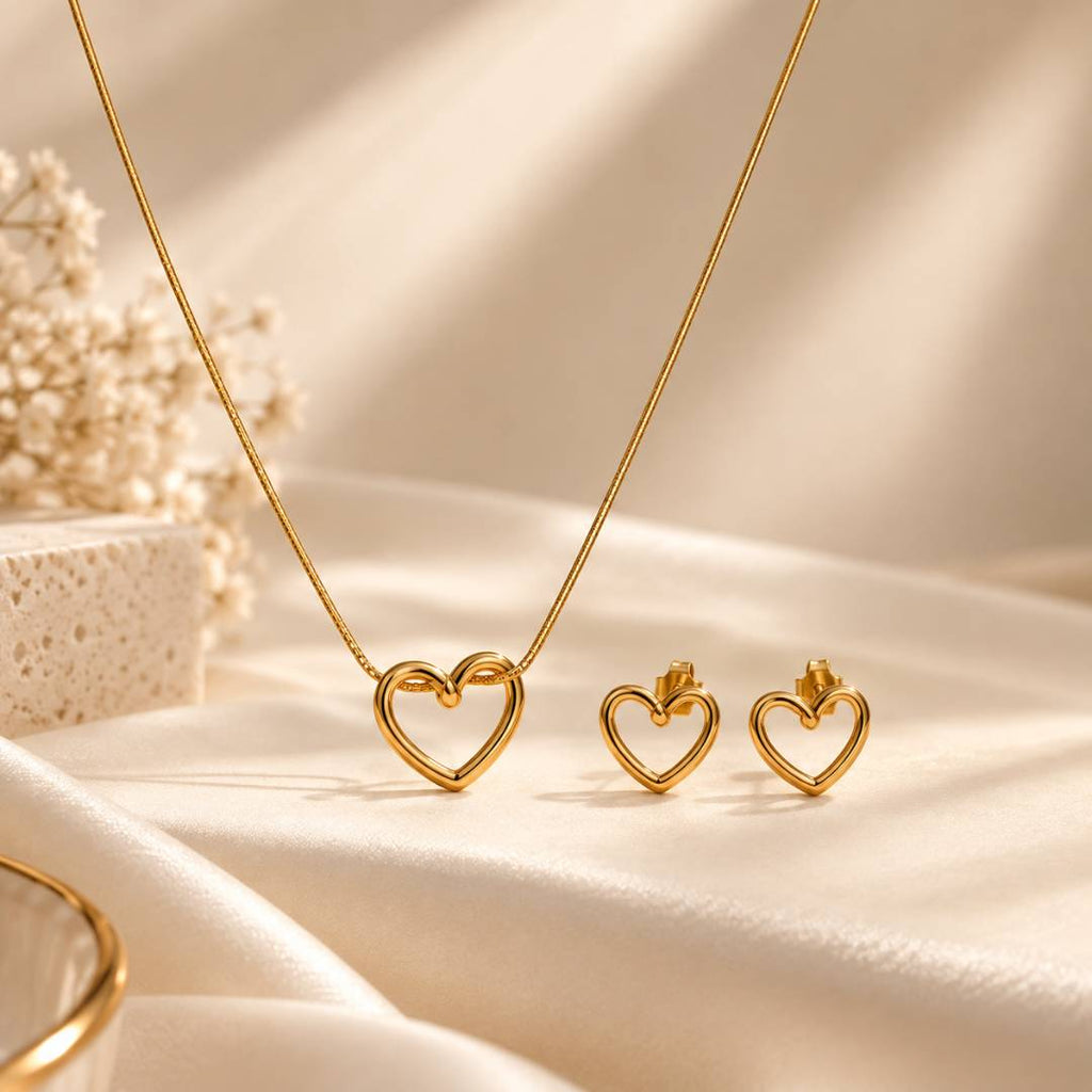 Fluid Heart Anti-Tarnish Pendant & Stud Earrings Combo – Set of 2