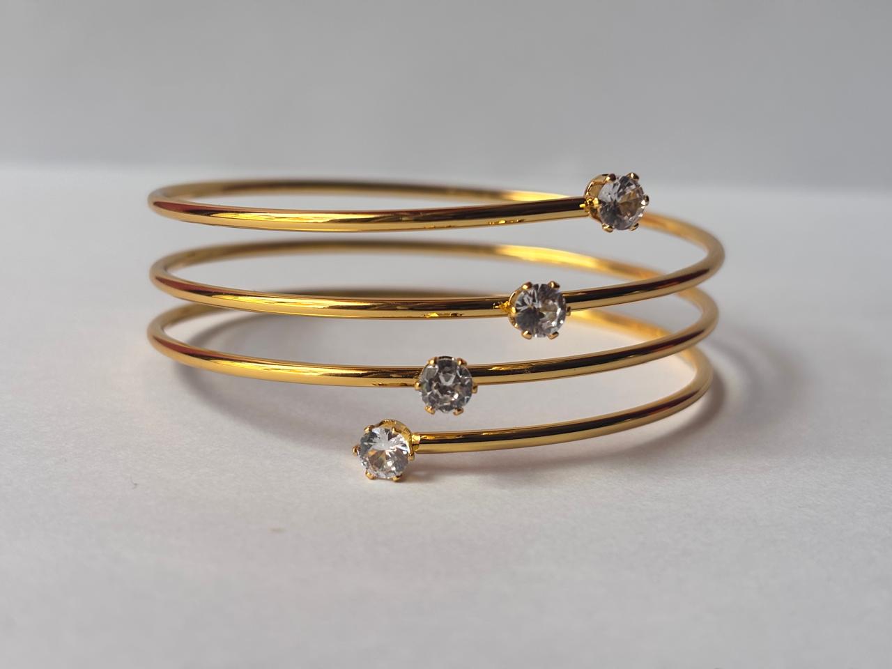 Aura Spiral Antitarnish Bracelet for Women  – Pack of 1